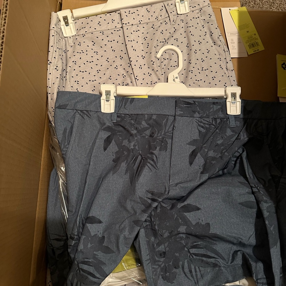 Men's Athletic Chino Golf Shorts Blue Hawaiian Floral All in Motion Sizes 30-40